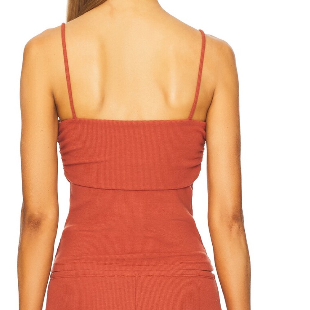 Spring Refresh 🌸
LNA Lanai Ribbed Tank - Picture 2 of 7